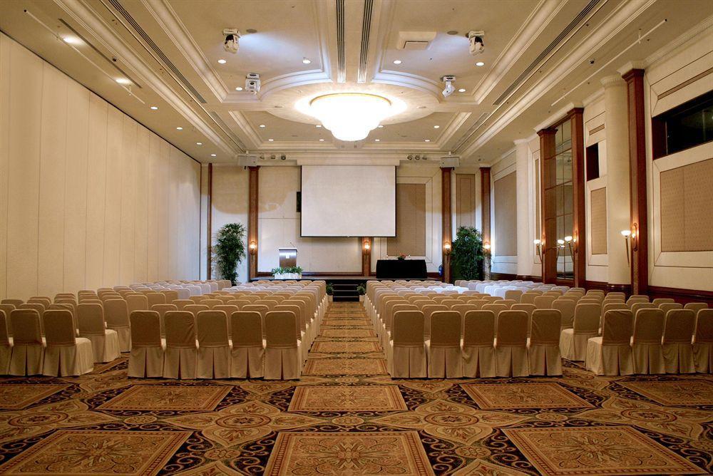 Khách sạn Orchard 5*