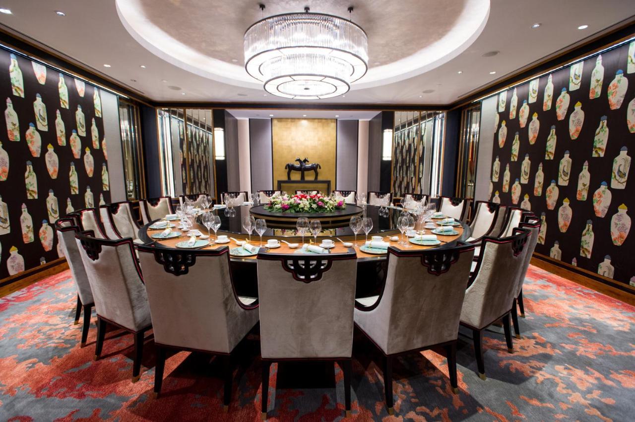 Khách sạn Orchard 5*